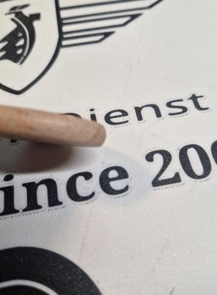 Zündapp Buche Schlüsselanhänger beidseitige Lasergravur " Wer Zündapp fährt, bleibt unversehrt "